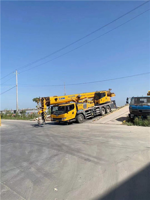 余庆县吊车作业时，可能会产生哪些额外收费项目？