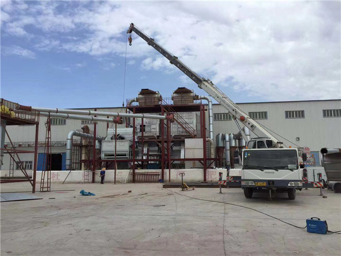 余庆县“手脚齐动”—— 吊车的 “协同作业” 技术